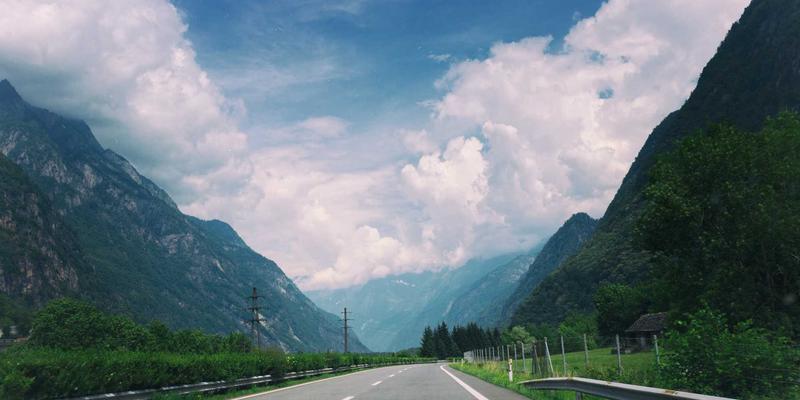 工业风网站建设中的安全防护：从SSL证书到定期审计的SEO优化指南