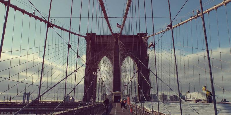 网站建设中的多语言与国际化策略：技术实现与内容本地化，助力维度网SEO优化全球突破